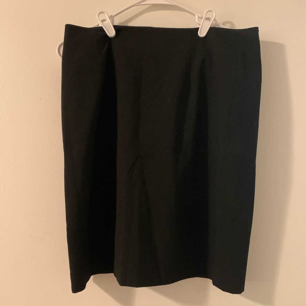 Banana Republic pencil skirt size 6